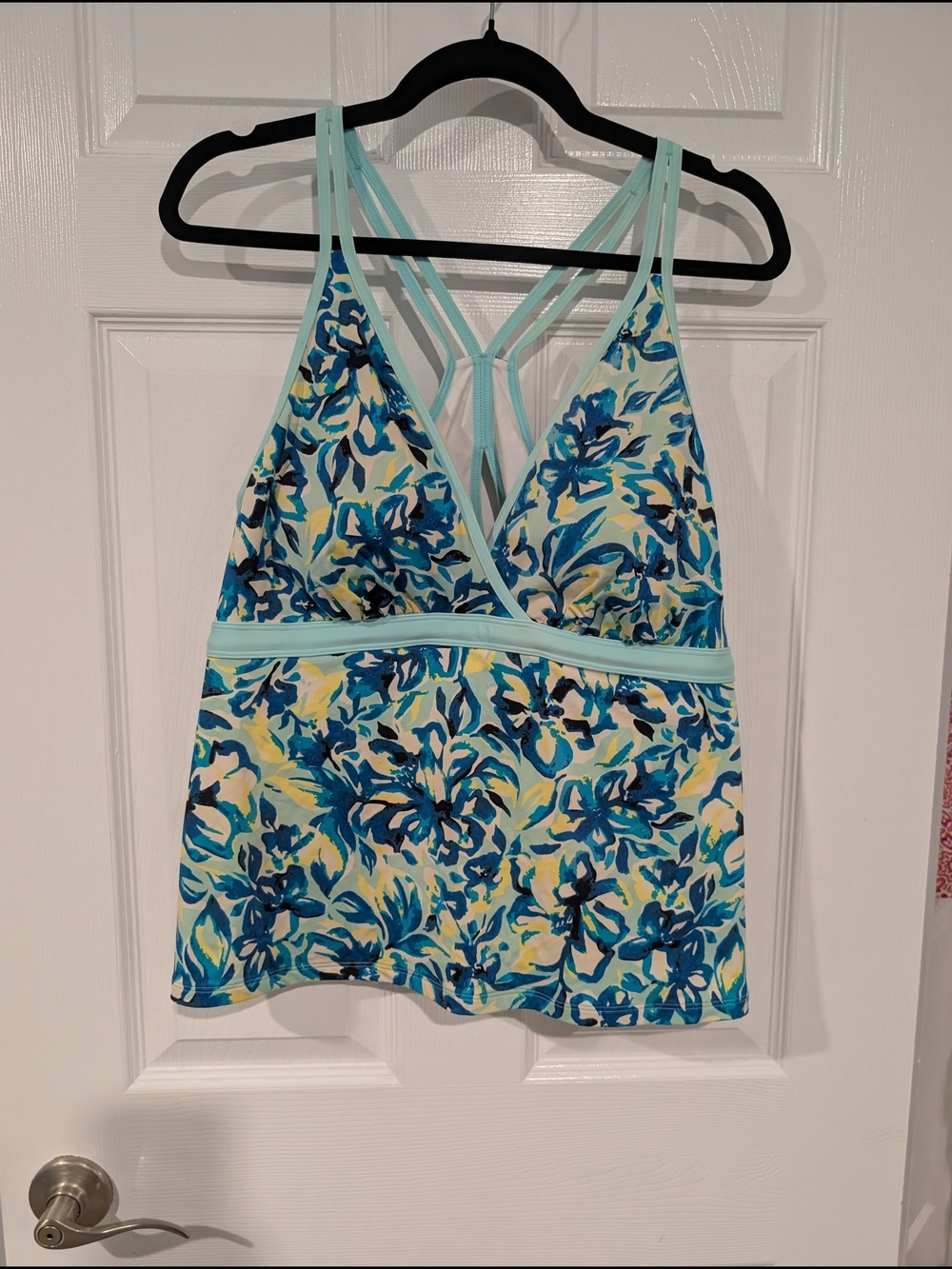 L. L. Bean Blue & Yellow Floral Racerback Tankini Swim Top in Size 18 Regular